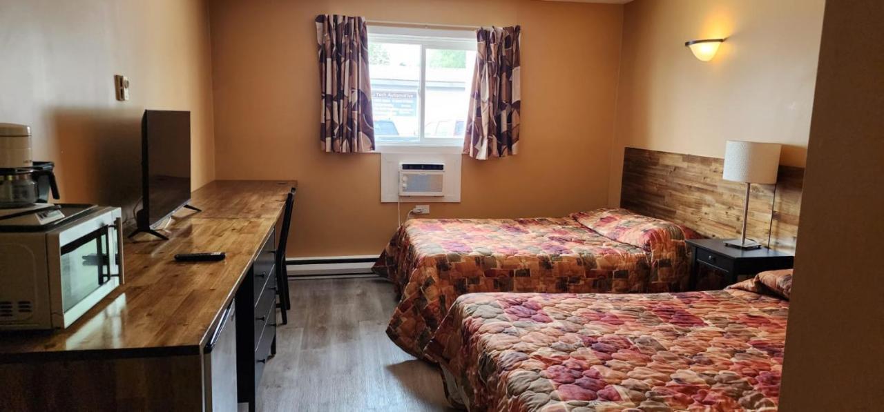 Viking Inn Gimli エクステリア 写真