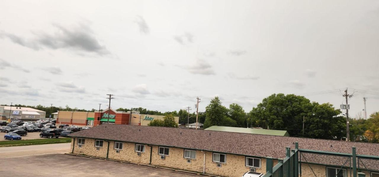 Viking Inn Gimli エクステリア 写真